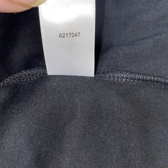 Quacker Factory Sequin Velvet Heart Women's T-Shirt Knit Top Black Sz XL/ 1X - Picture 7 of 7